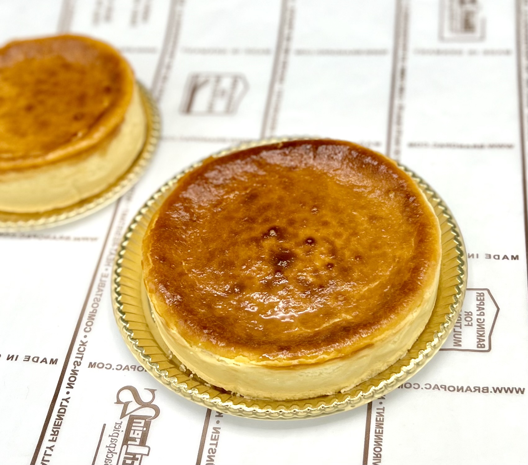 ベイクドレアチーズケーキ　4号（直径約12cm)
